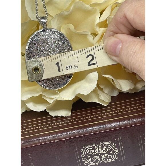 Christmas Gift Mom Daughter Gift Cameo Hummingbird Silver Crystal Necklace Xmas - Picture 6 of 7